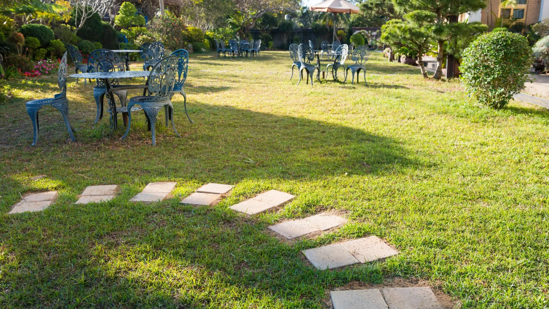 outdoor living space ideas